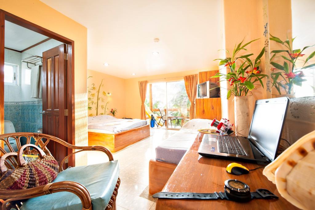 Victory Divers Beach Resort Balabag  Exterior foto