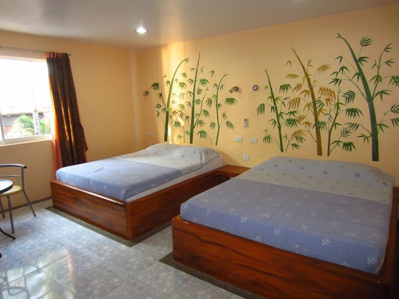 Victory Divers Beach Resort Balabag  Exterior foto
