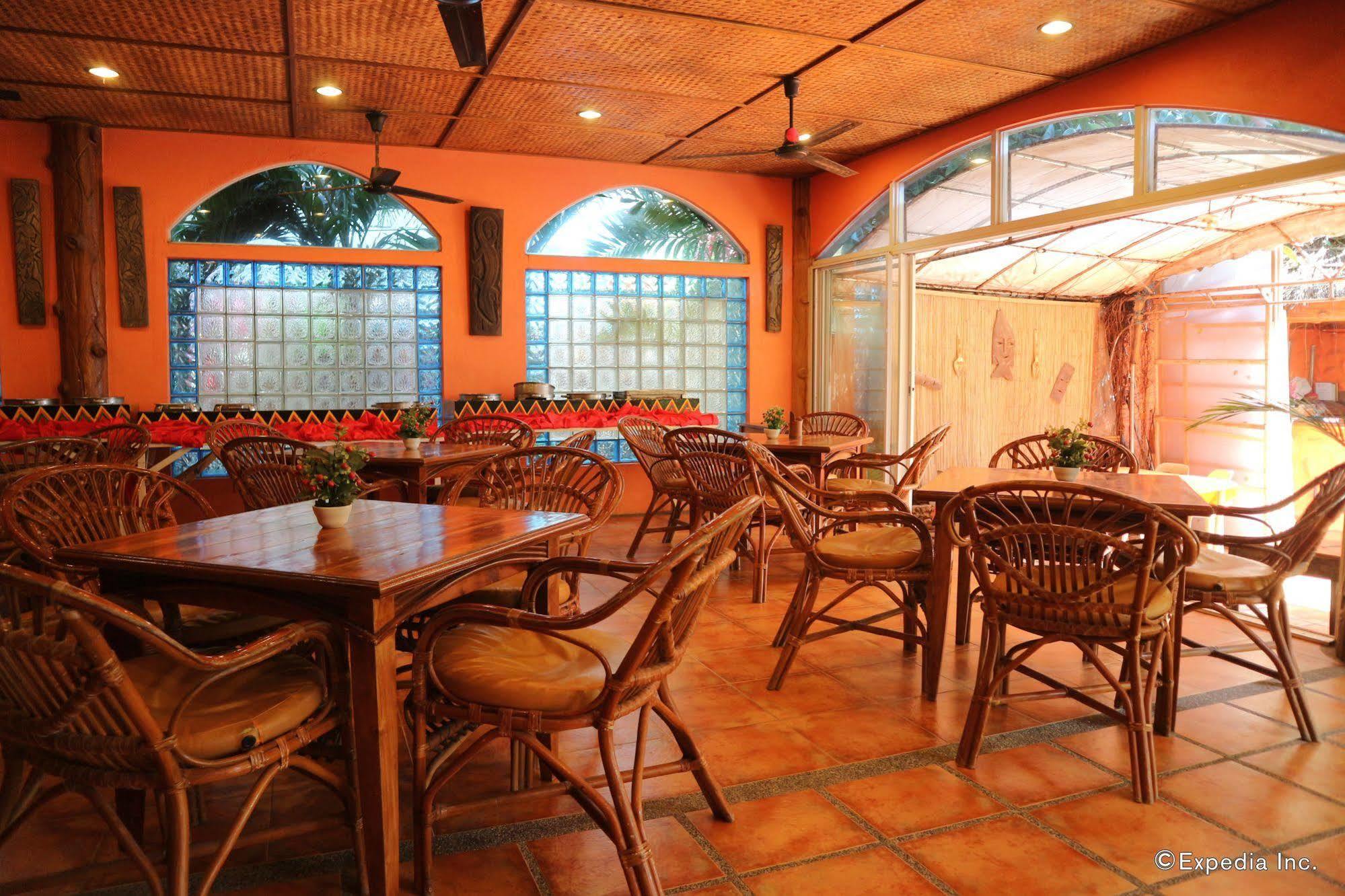 Victory Divers Beach Resort Balabag  Exterior foto